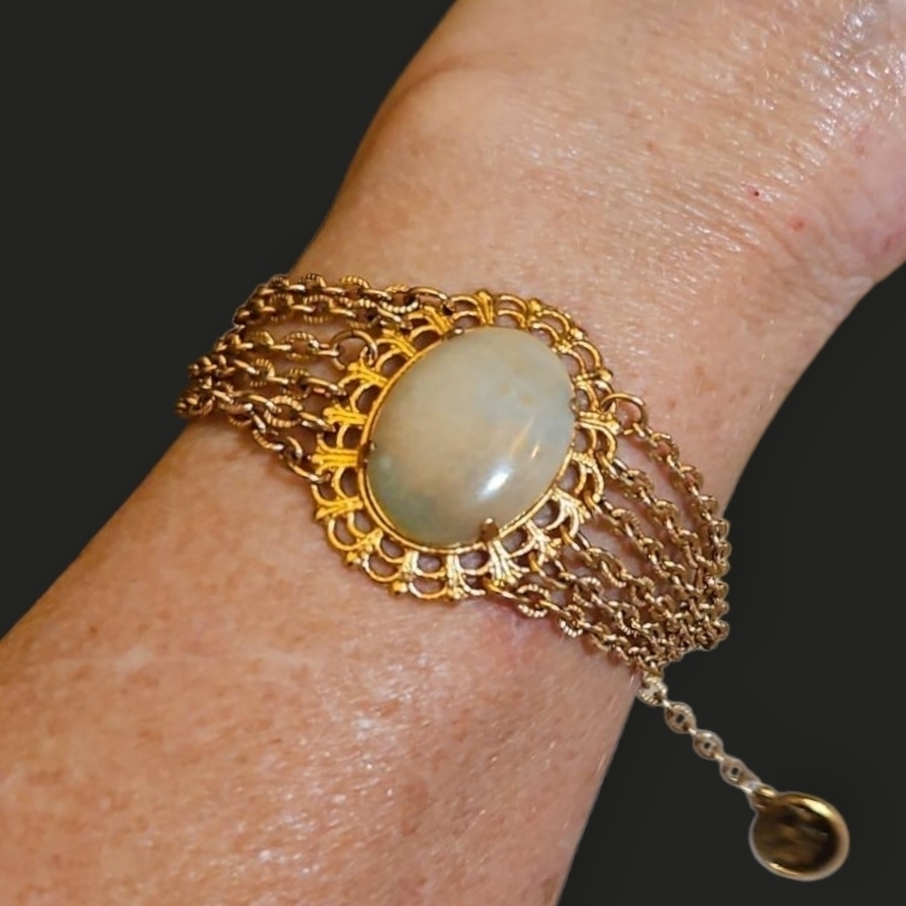 Vtg Gemstone Lace Cabochon Multi-chain Victorian Colonial Castlecore Bracelet